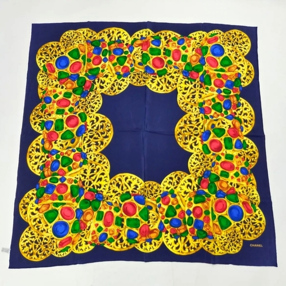 🔥NWOT Chanel Bijoux  100% Silk Multicolor Gem Scarf With Box - Picture 4 of 10
